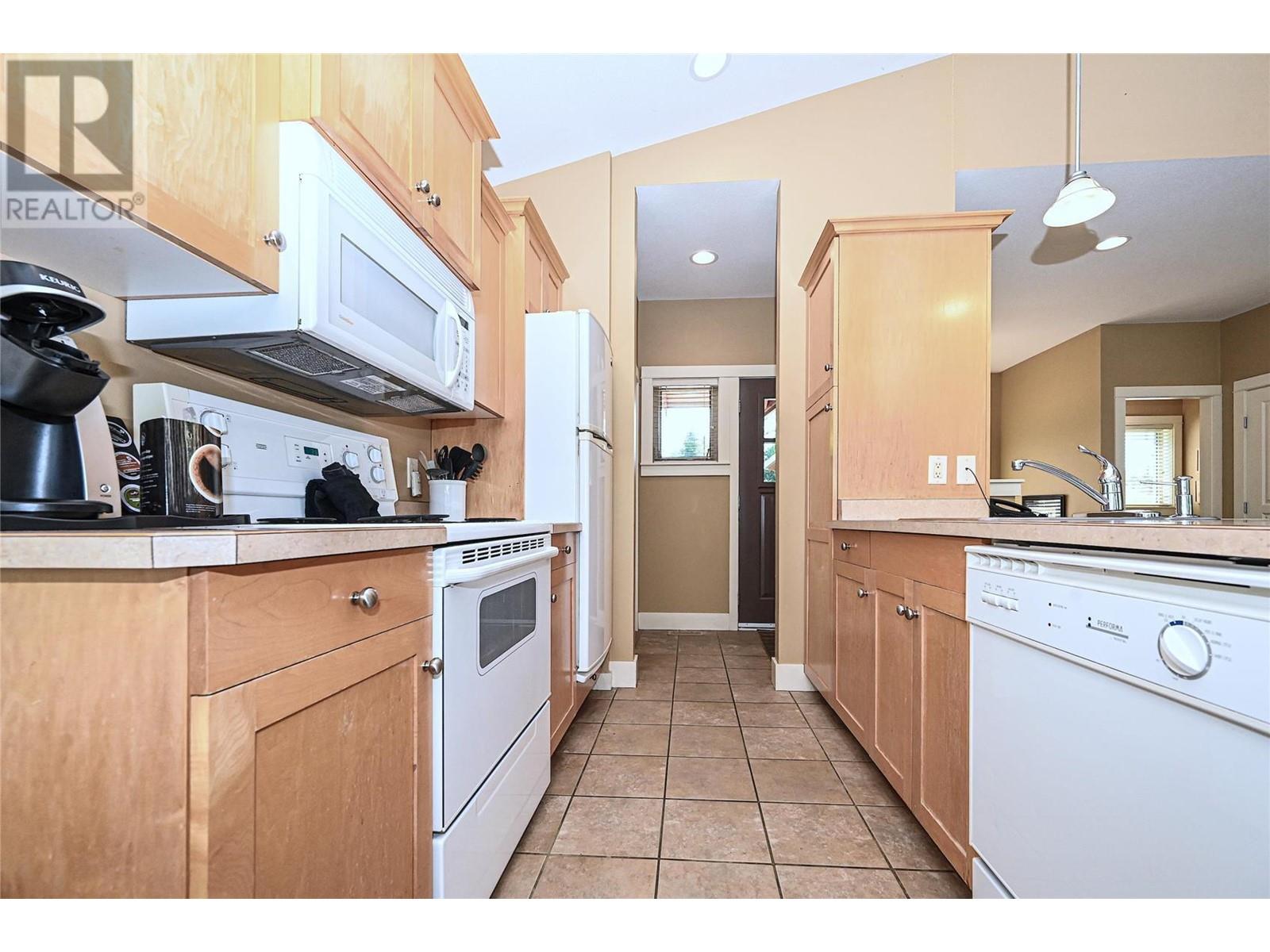 43 251 Predator Ridge Drive, Vernon