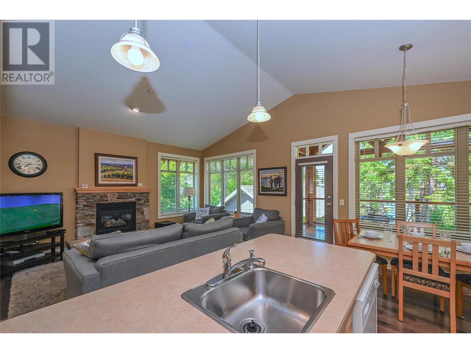 43 251 Predator Ridge Drive, Vernon