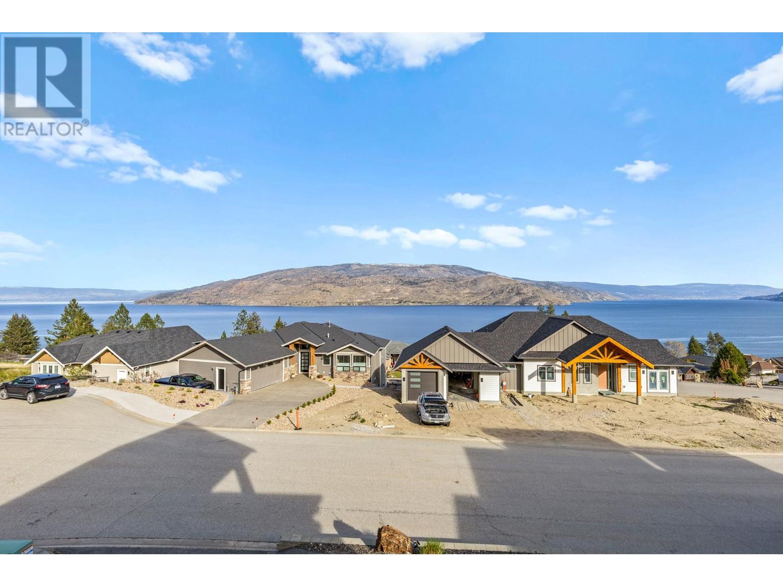  6490 Sherburn Road, Peachland