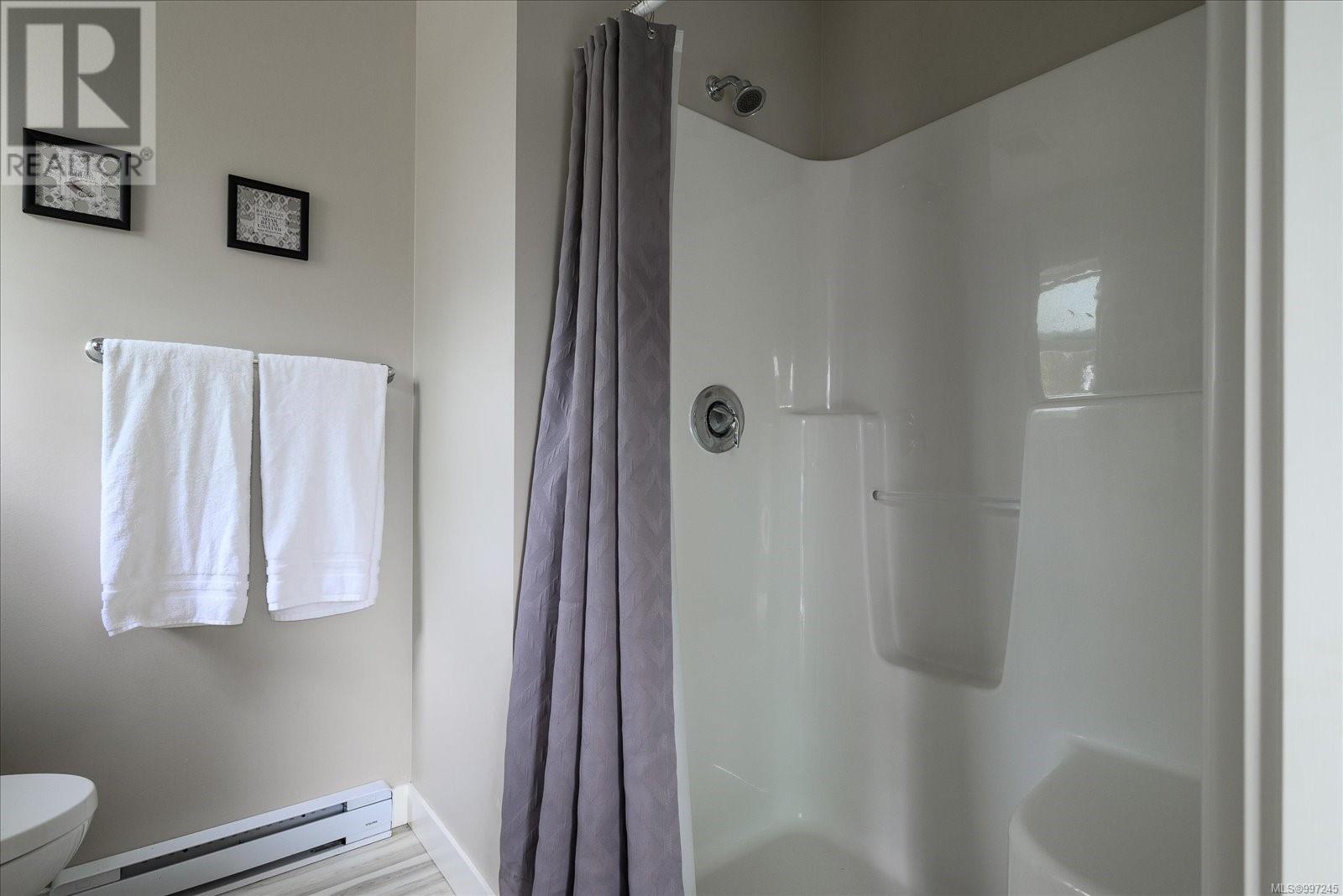 104 Lee Ave, Parksville real estate listing 997245