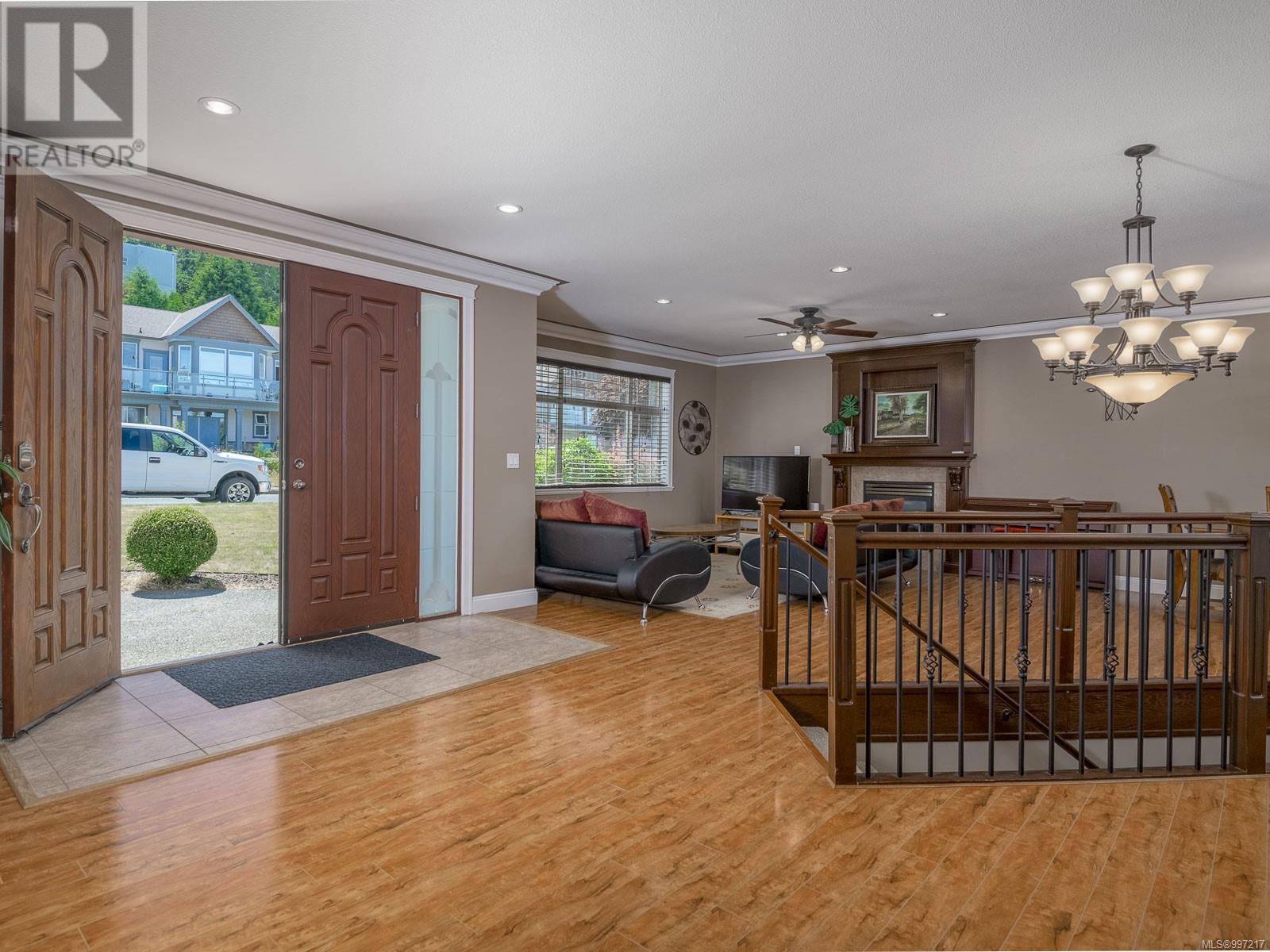 5157 Dunn Pl, Nanaimo