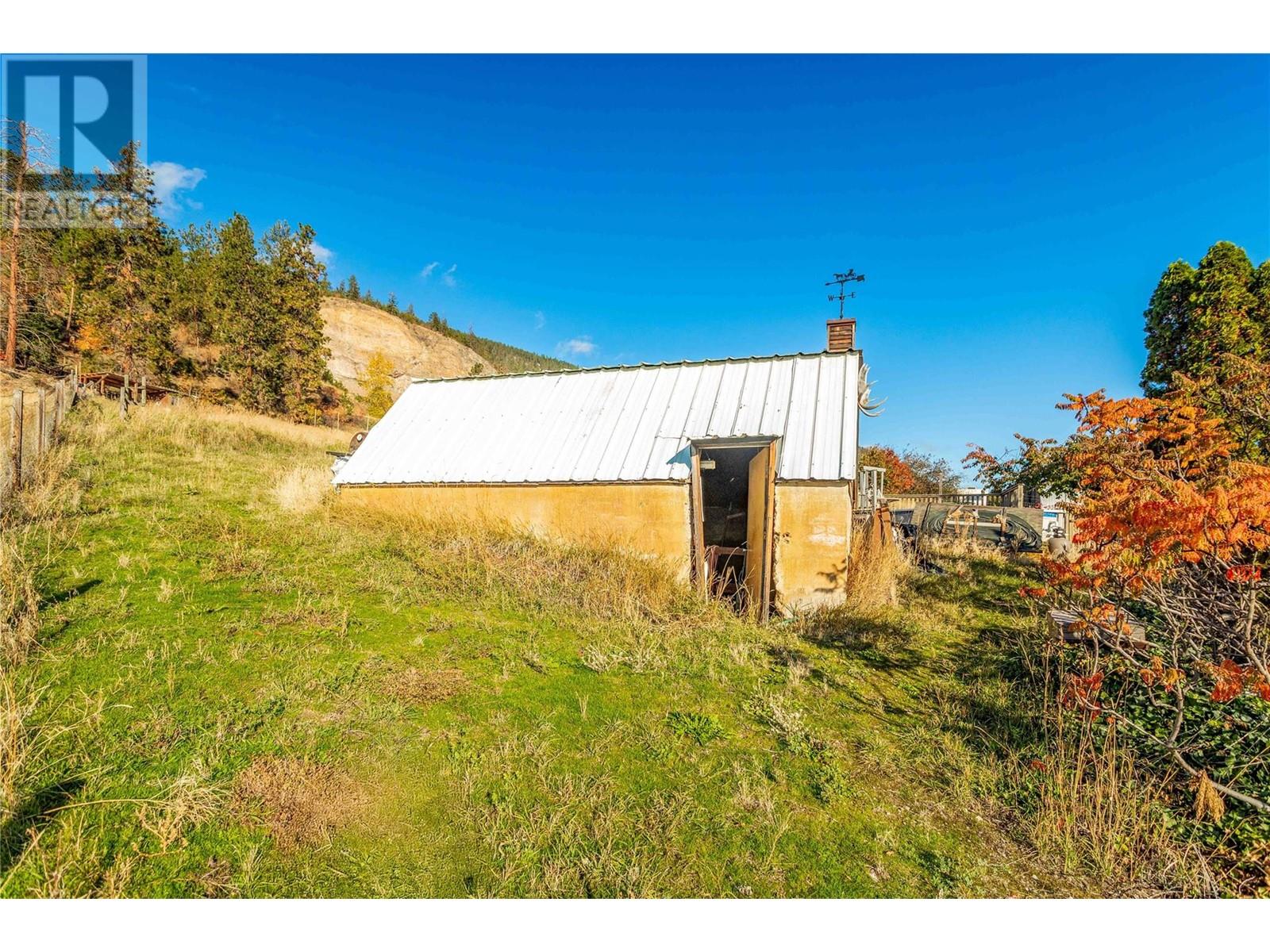  15370 Old Mission Road, Lake Country