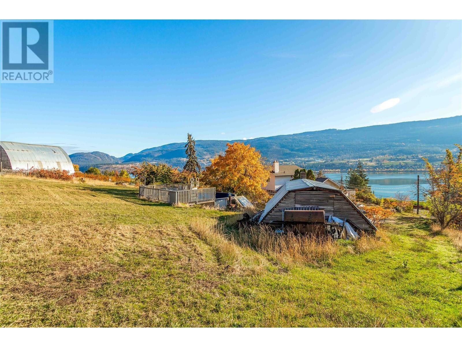  15370 Old Mission Road, Lake Country