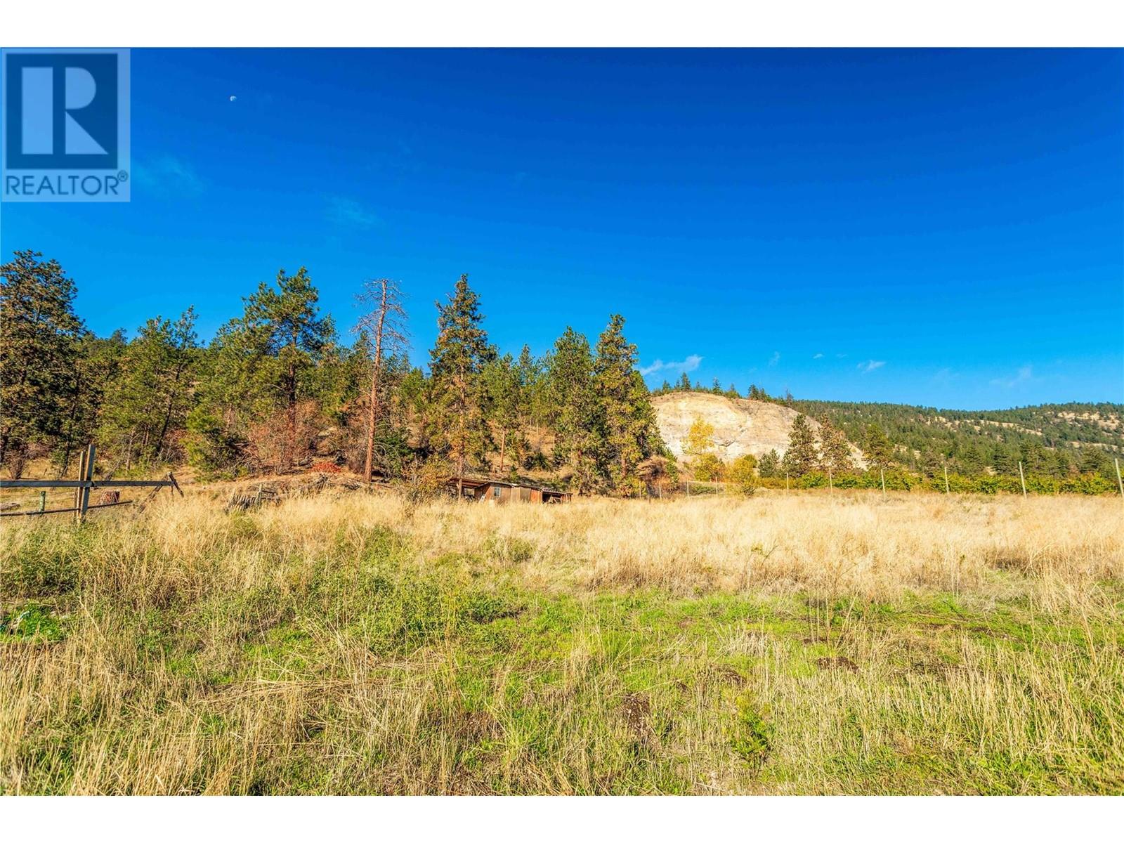  15370 Old Mission Road, Lake Country