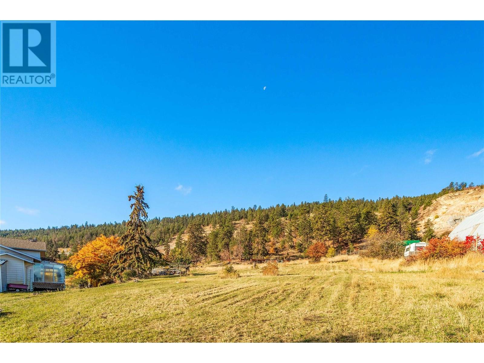  15370 Old Mission Road, Lake Country
