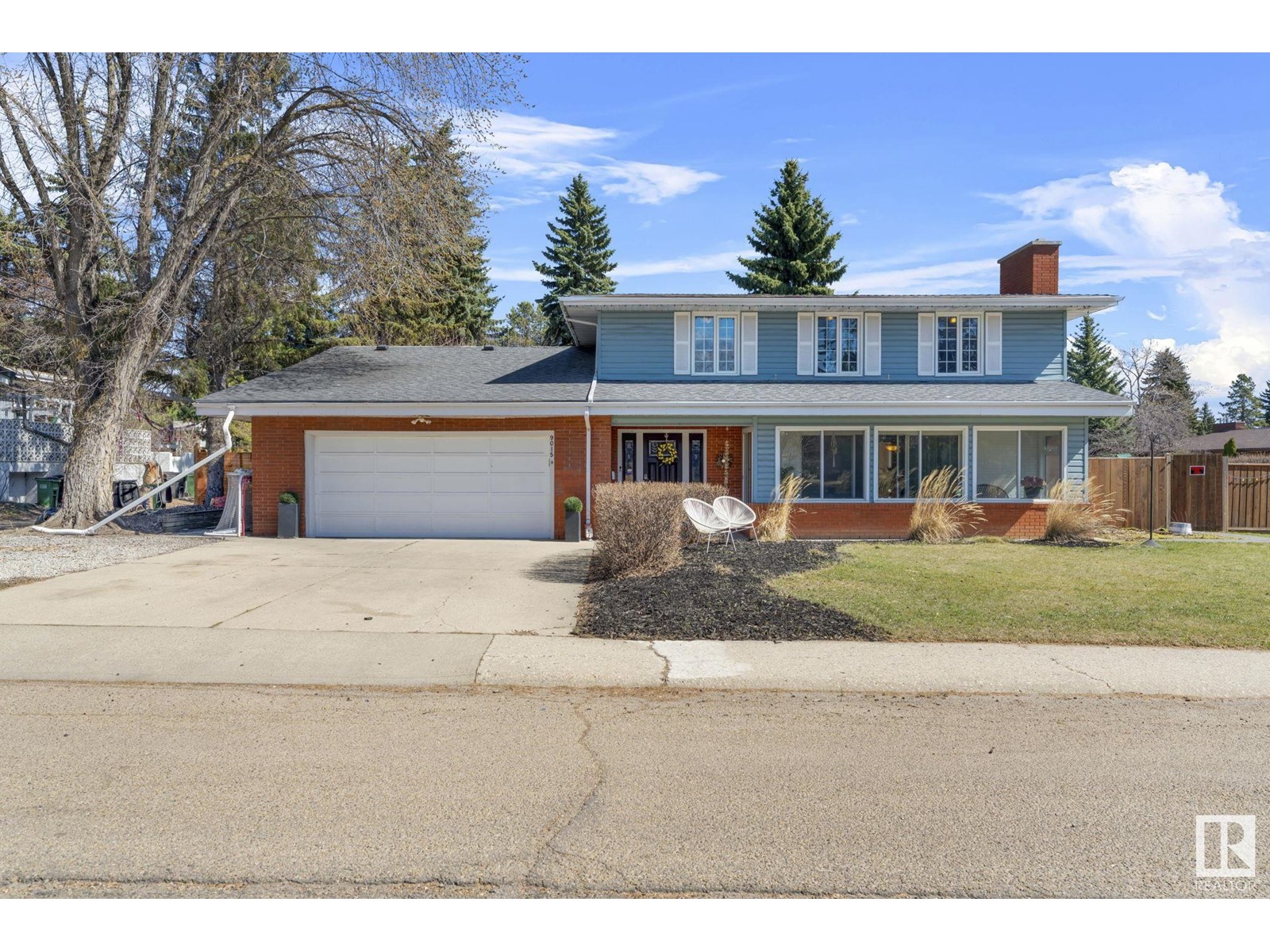 9015 140 ST NW, Edmonton