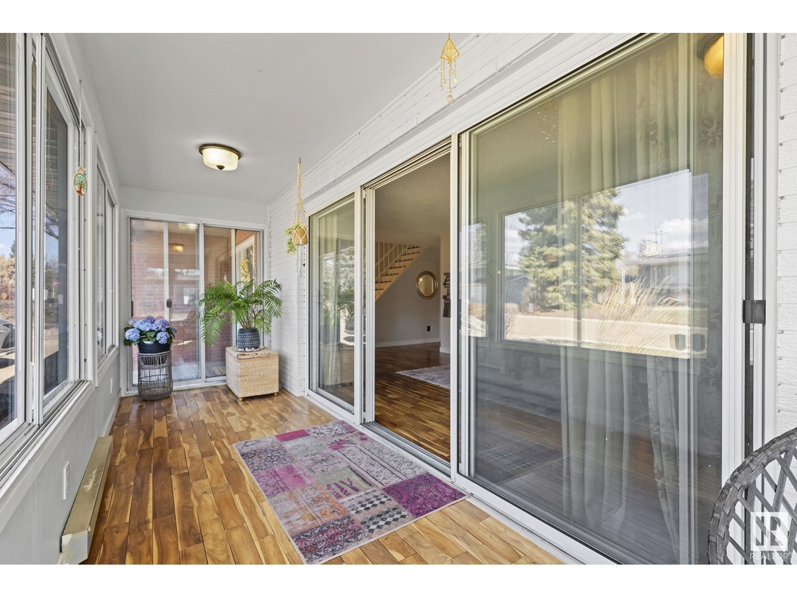 9015 140 ST NW, Edmonton