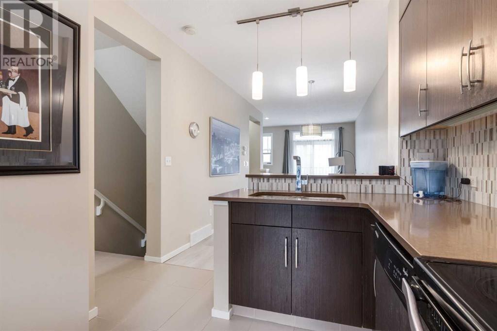 Single Family House for Sale in  Ascot Circle SW Aspen Woods Calgary 