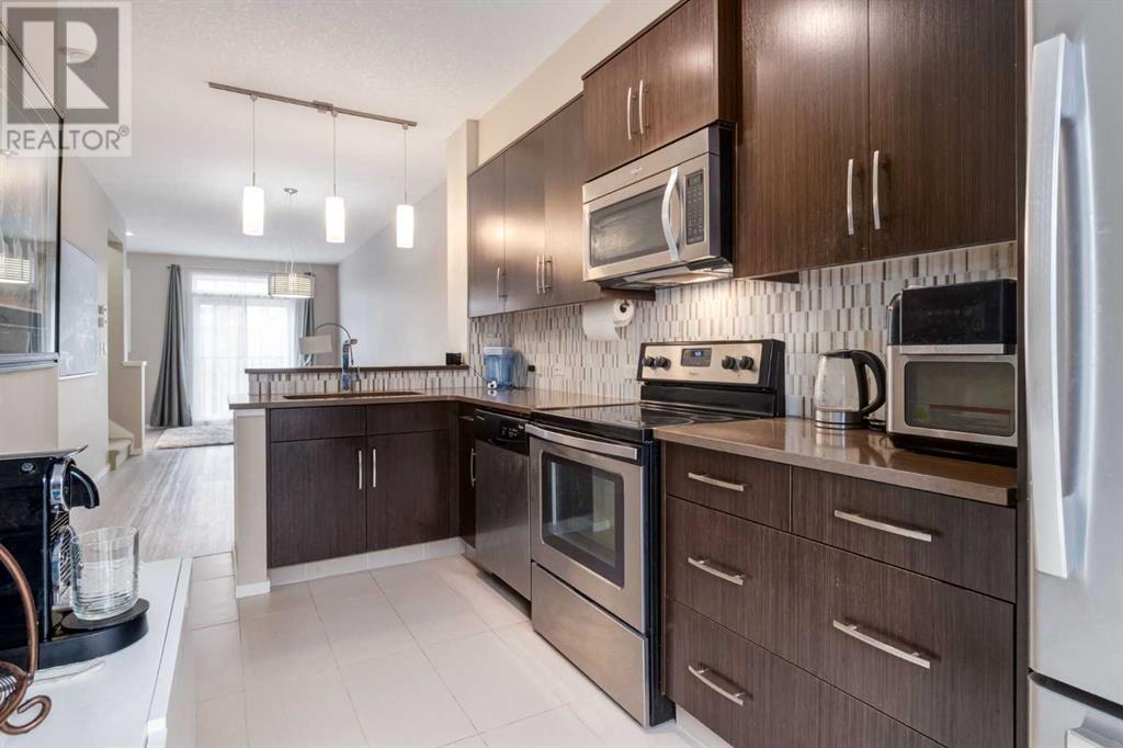 Single Family House for Sale in  Ascot Circle SW Aspen Woods Calgary 