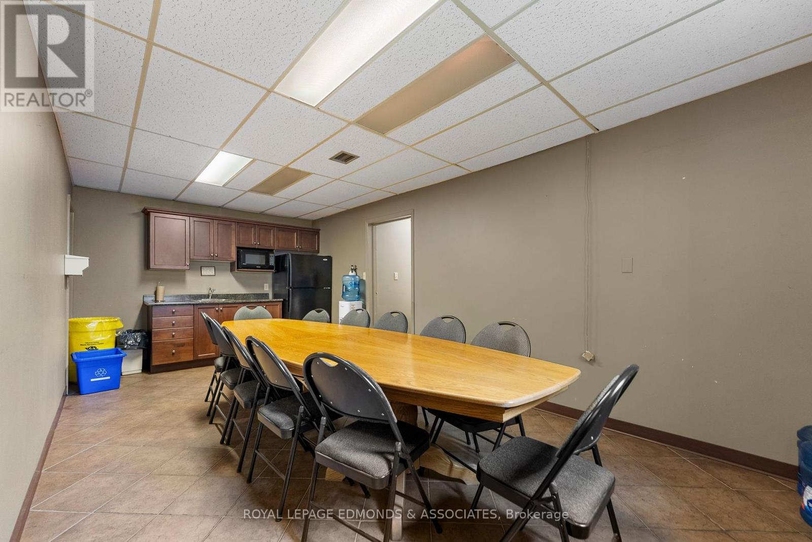 Photo 10 of A B 270 Lake Street, Pembroke ON