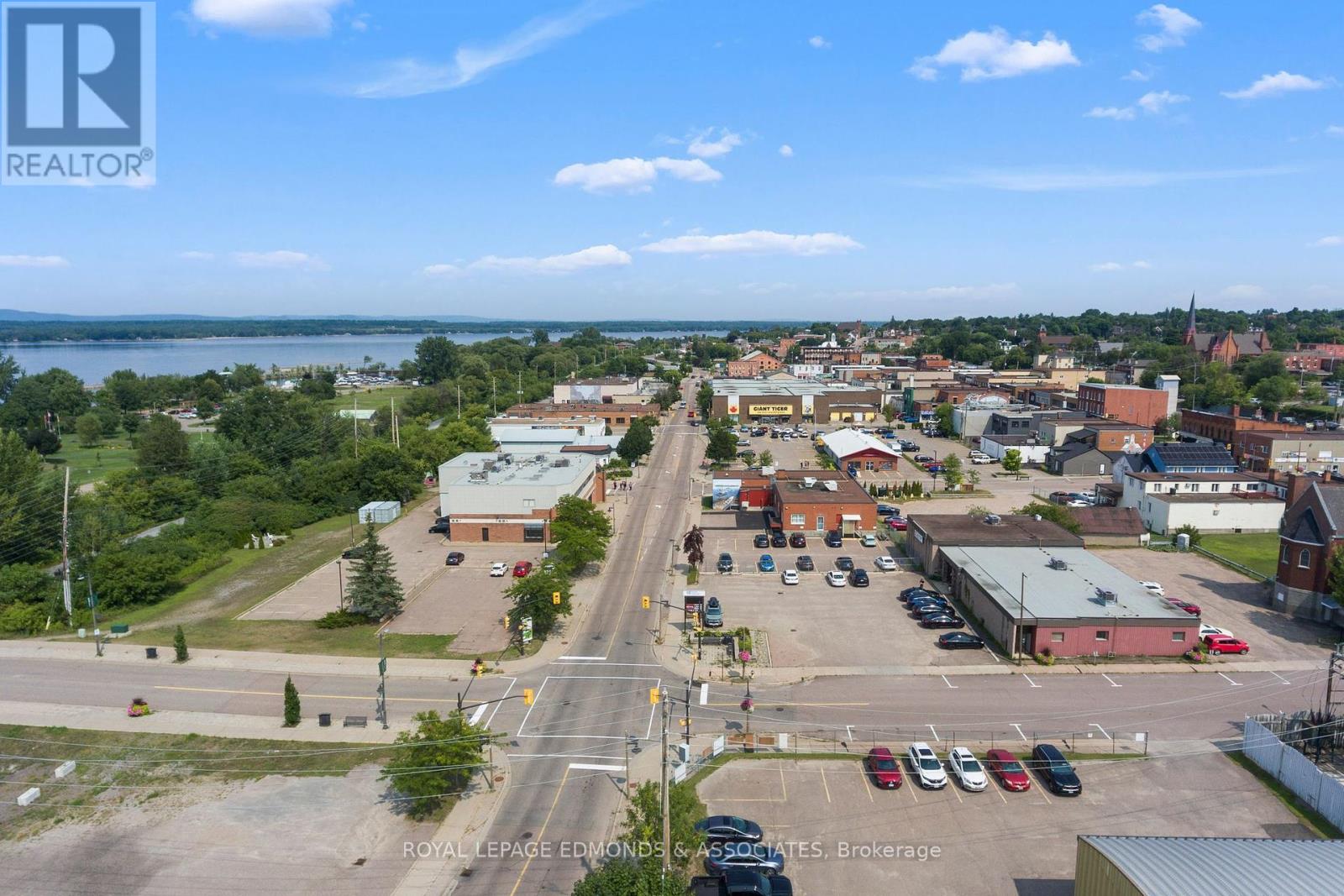 Photo 24 of A B 270 Lake Street, Pembroke ON