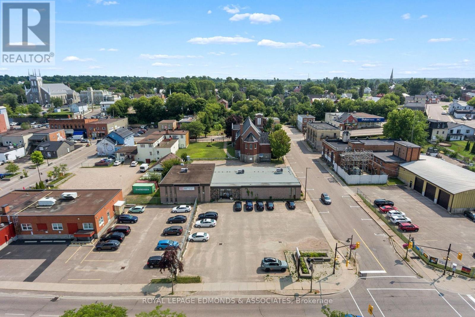 Photo 12 of C 270 Lake Street, Pembroke ON