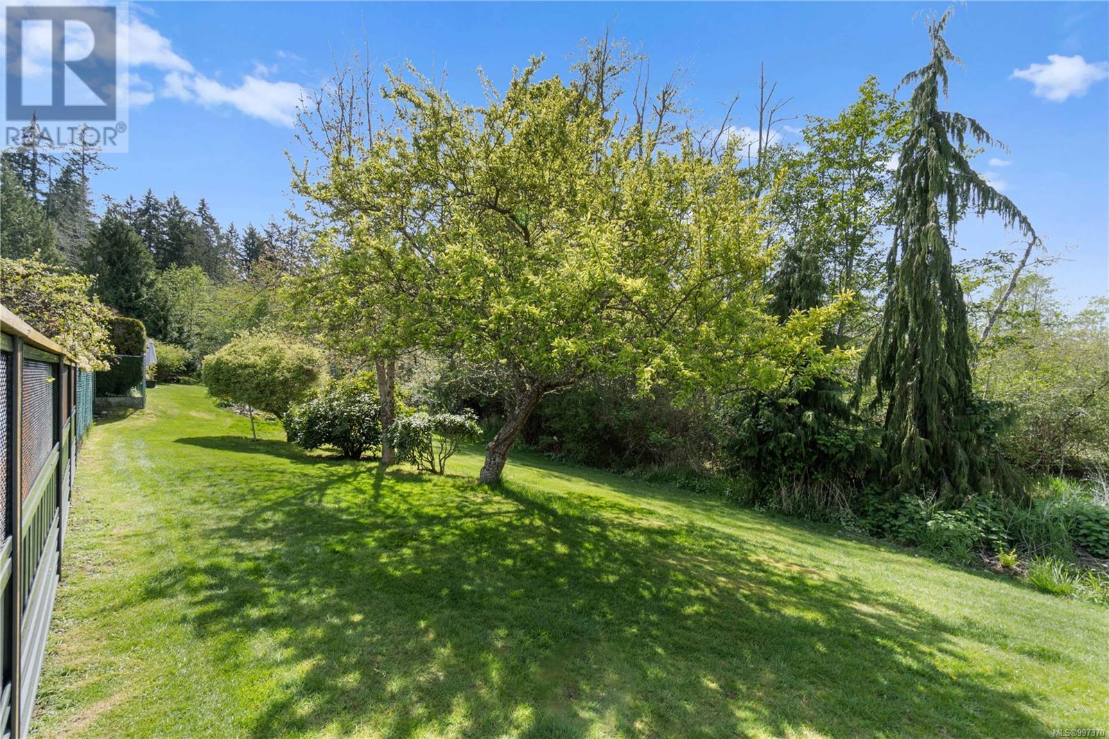 26 650 Hoylake Rd W, Qualicum Beach