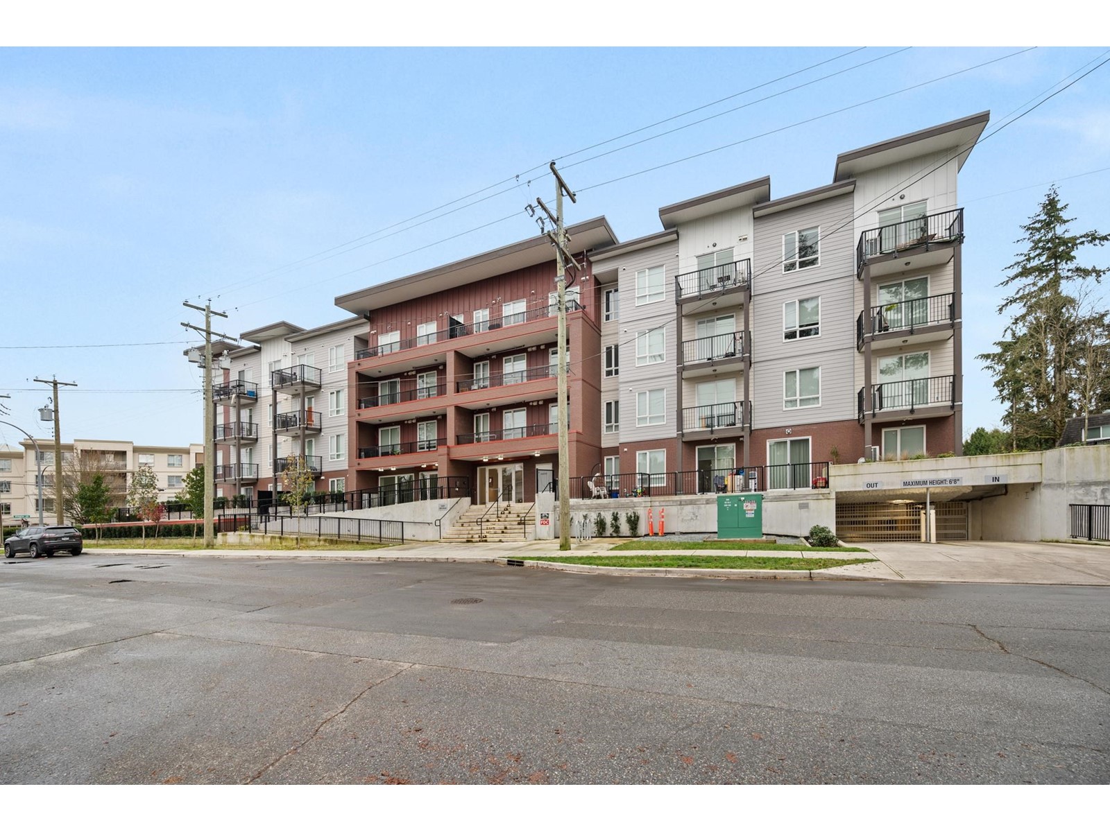 401 5420 208 STREET, Langley
