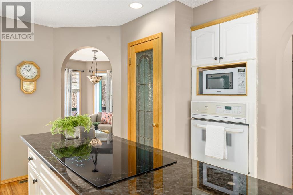 10 Bow Place, Cochrane, Alberta