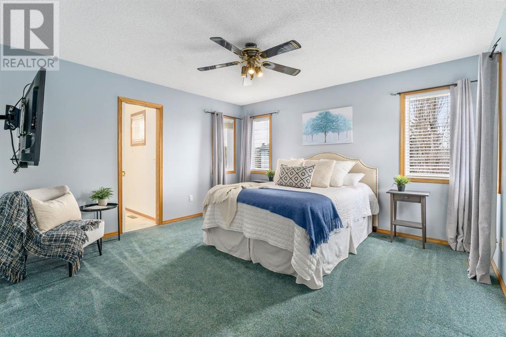 10 Bow Place, Cochrane, Alberta