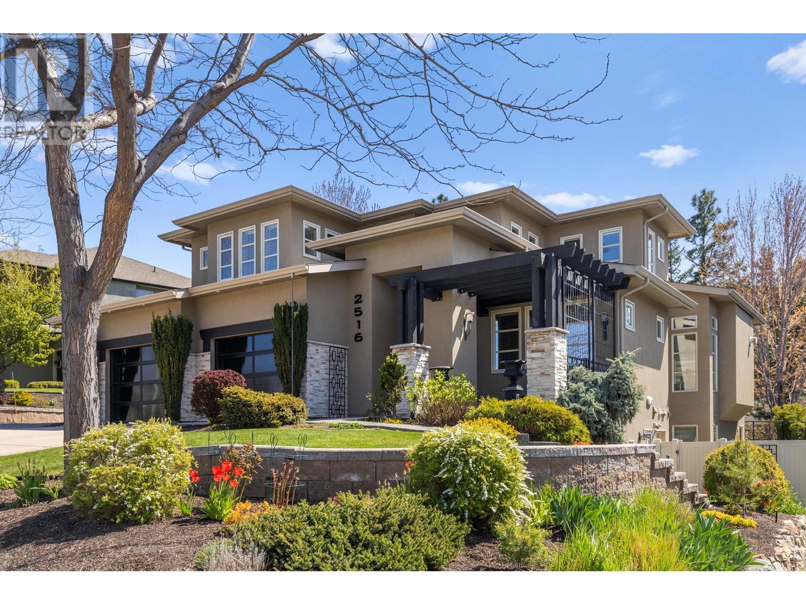 2516 Selkirk Drive, Kelowna