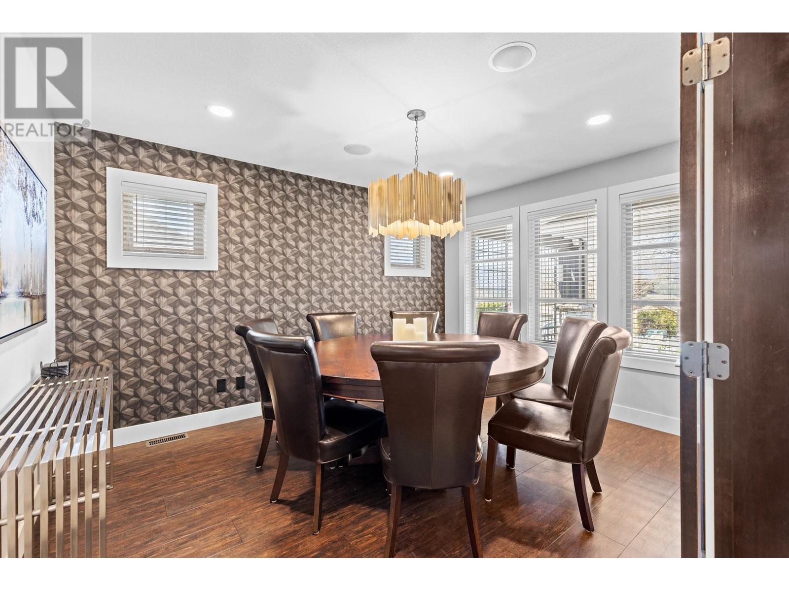 2516 Selkirk Drive, Kelowna