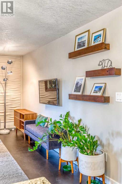 Single Family House High rise for Sale in    Avenue SW Beltline Calgary 