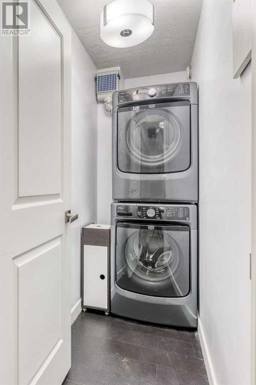 Single Family House High rise for Sale in    Avenue SW Beltline Calgary 
