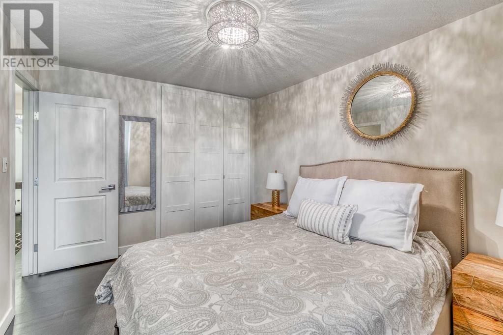 Single Family House High rise for Sale in    Avenue SW Beltline Calgary 
