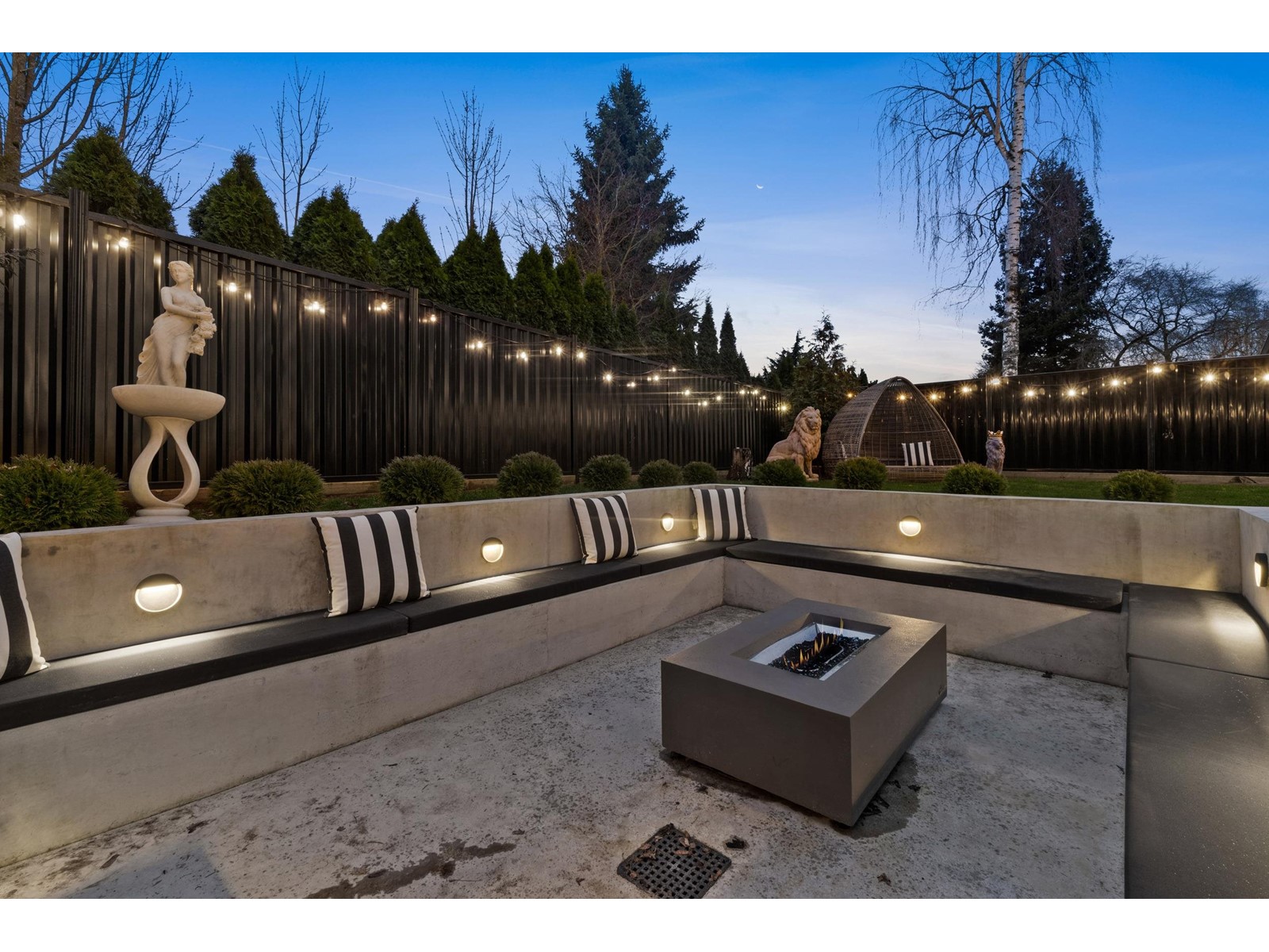 12686 25 AVENUE, Surrey