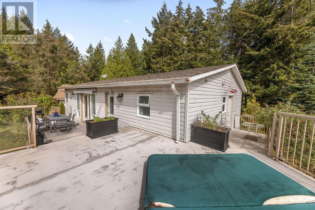 4385 MARBLE ROAD, Sechelt