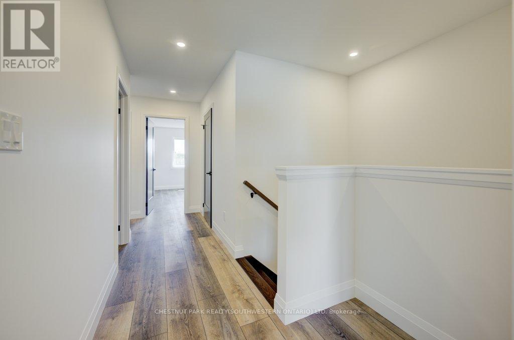 Photo 22 of 573 Guelph Street, Kitchener ON