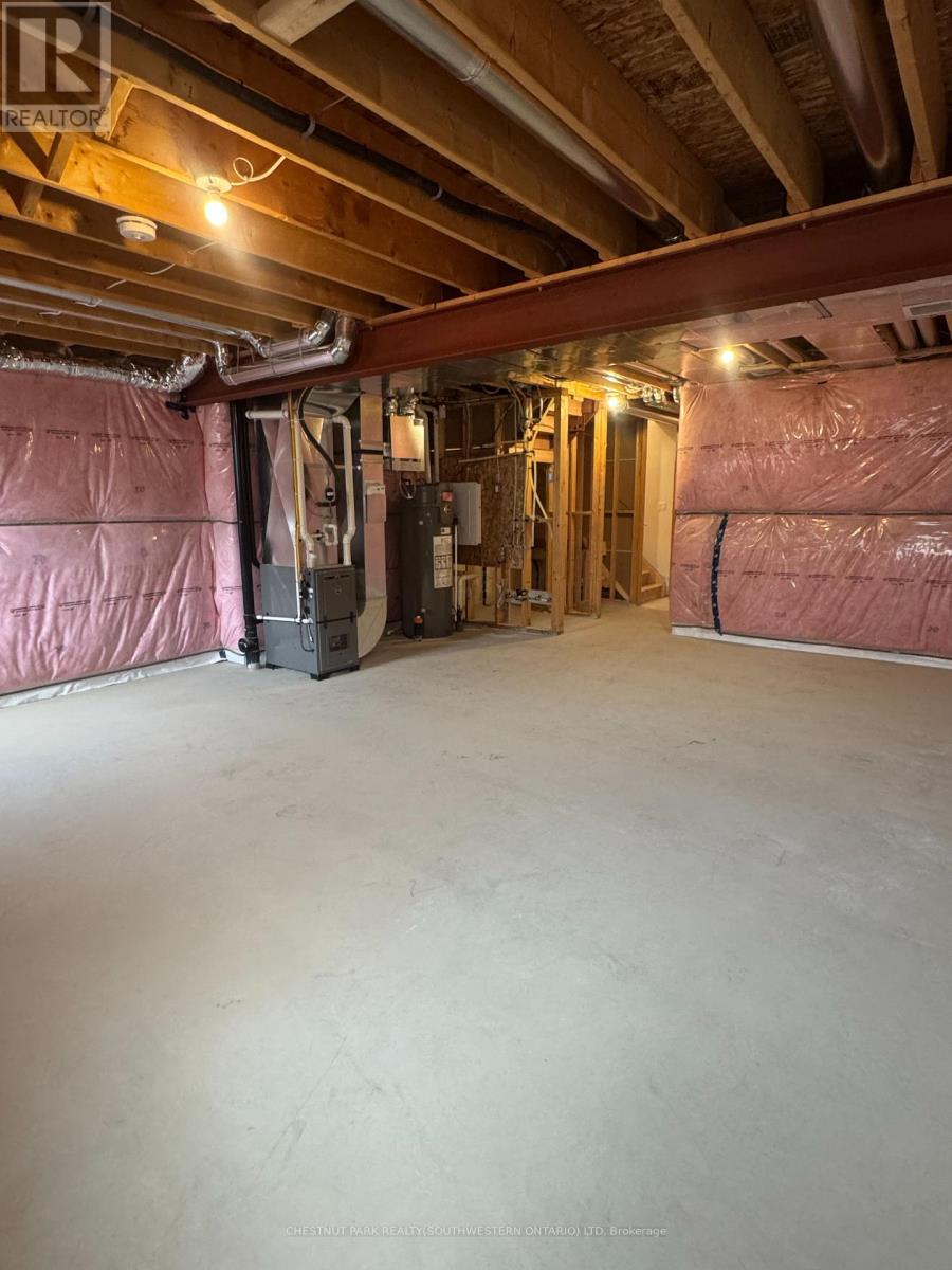 Photo 24 of 573 Guelph Street, Kitchener ON