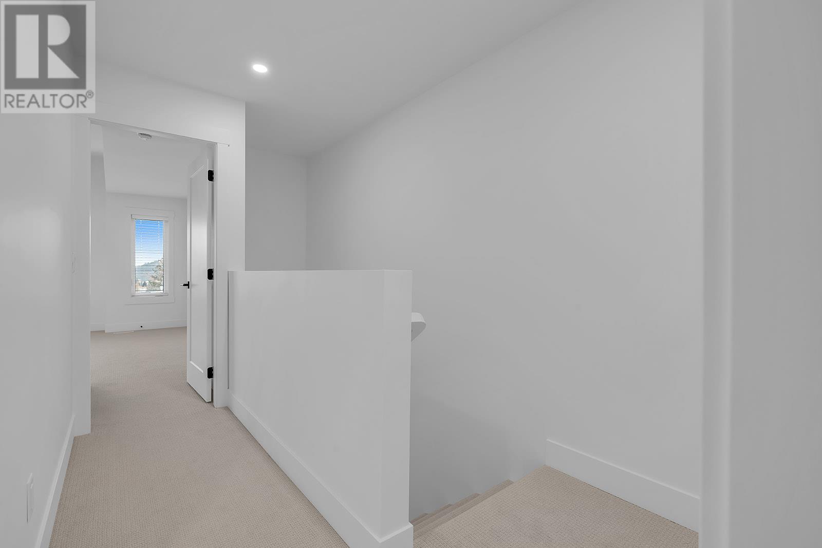 12 2835 Canyon Crest Drive, West Kelowna