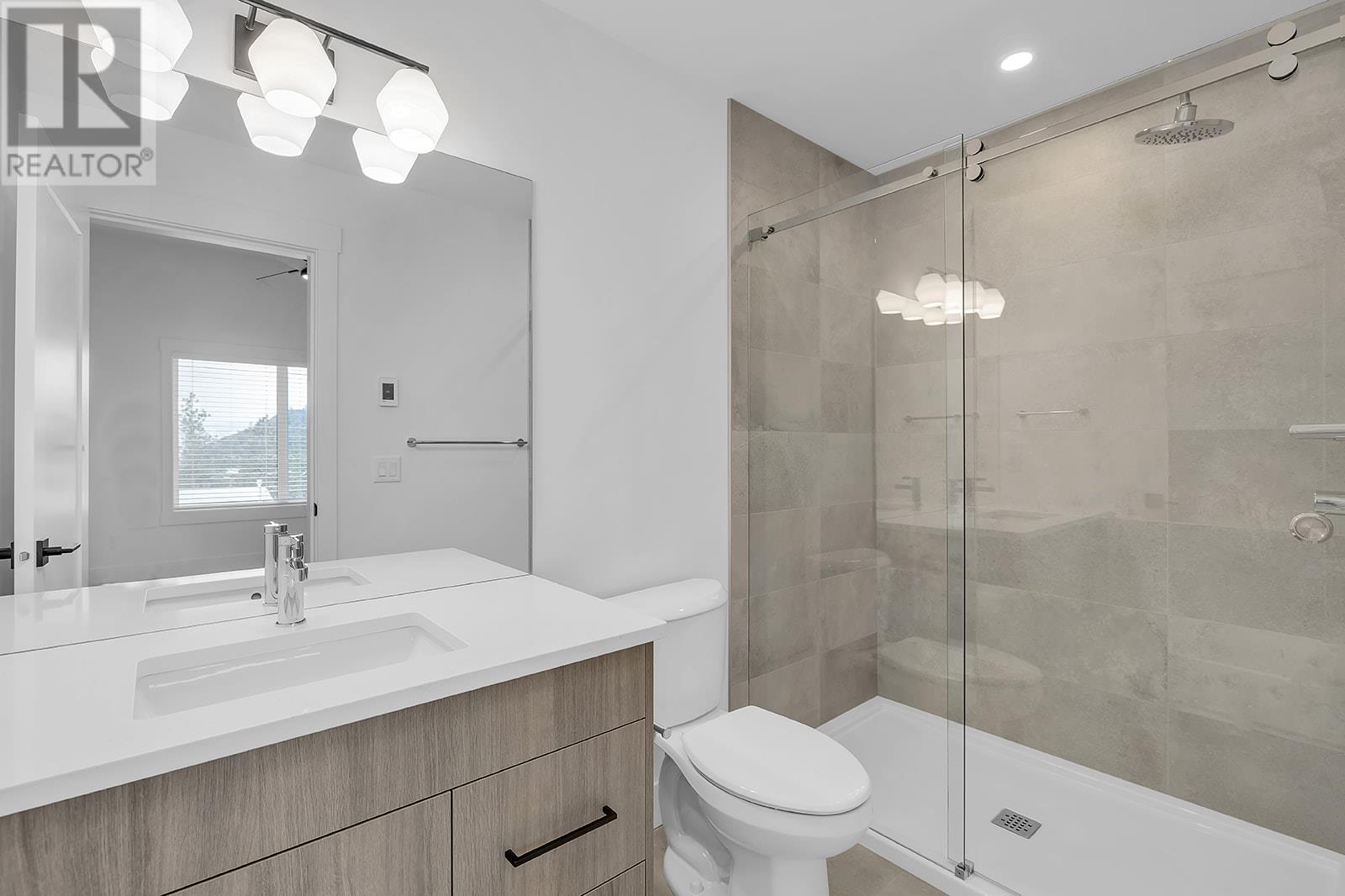 12 2835 Canyon Crest Drive, West Kelowna