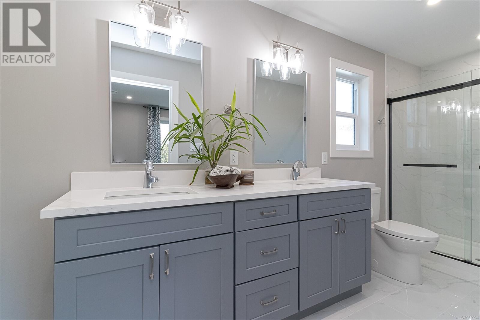 6451 Hopkins Court, Sooke
