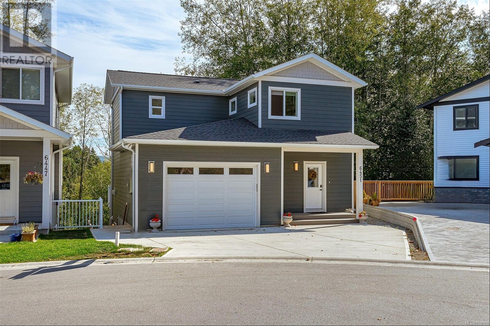  6451 Hopkins Court, Sooke