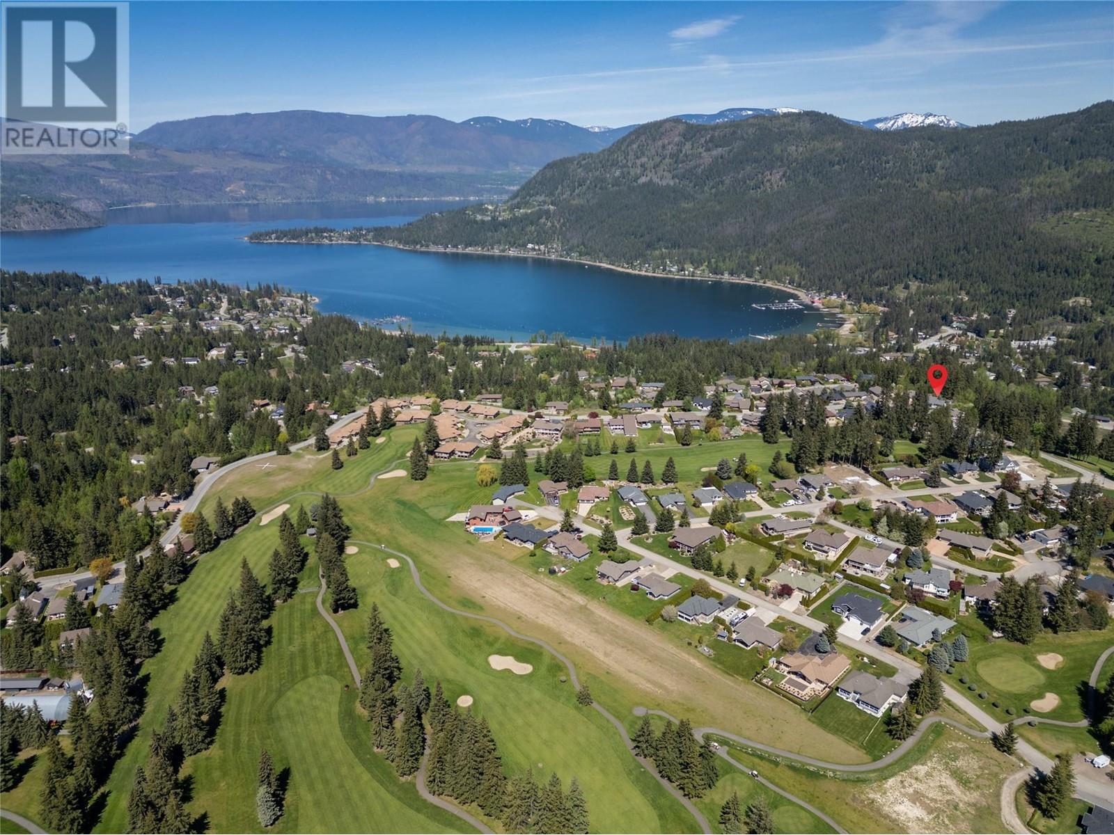 Photo 7 of 2617 Golf Course Drive, Blind Bay BC