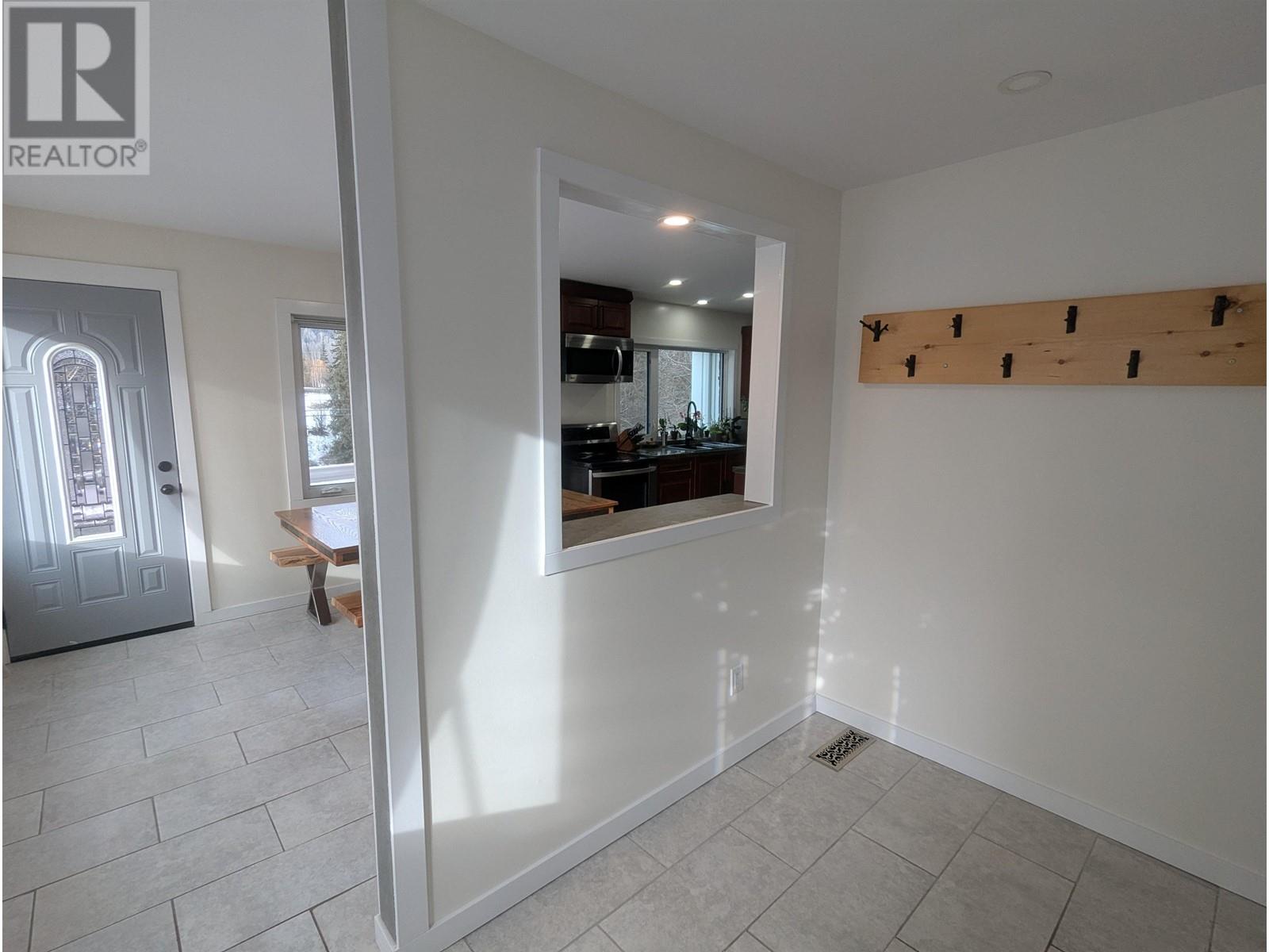 4620 MANTON Road, Smithers