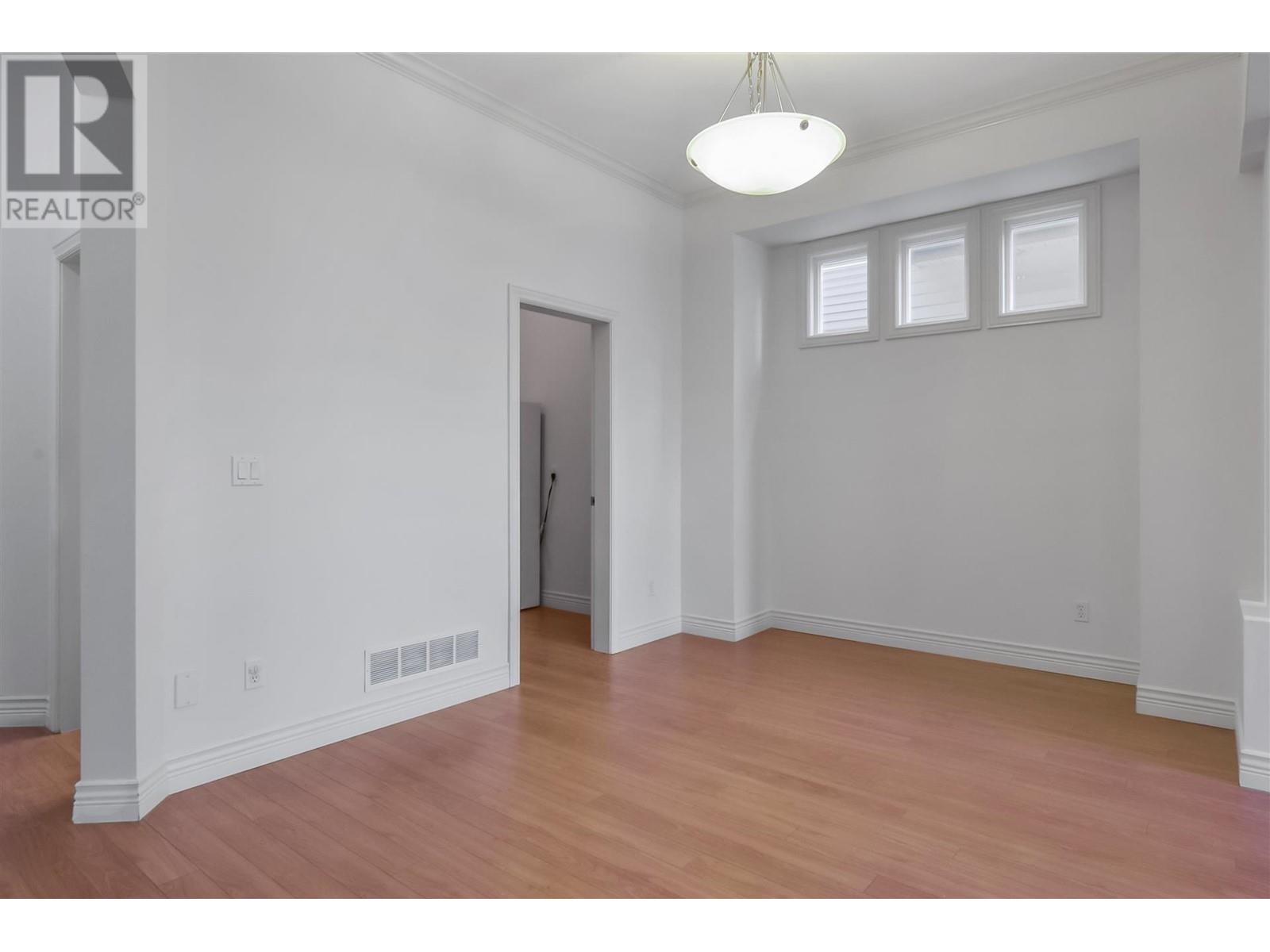 19243 FIELDSTONE WALK, Pitt Meadows