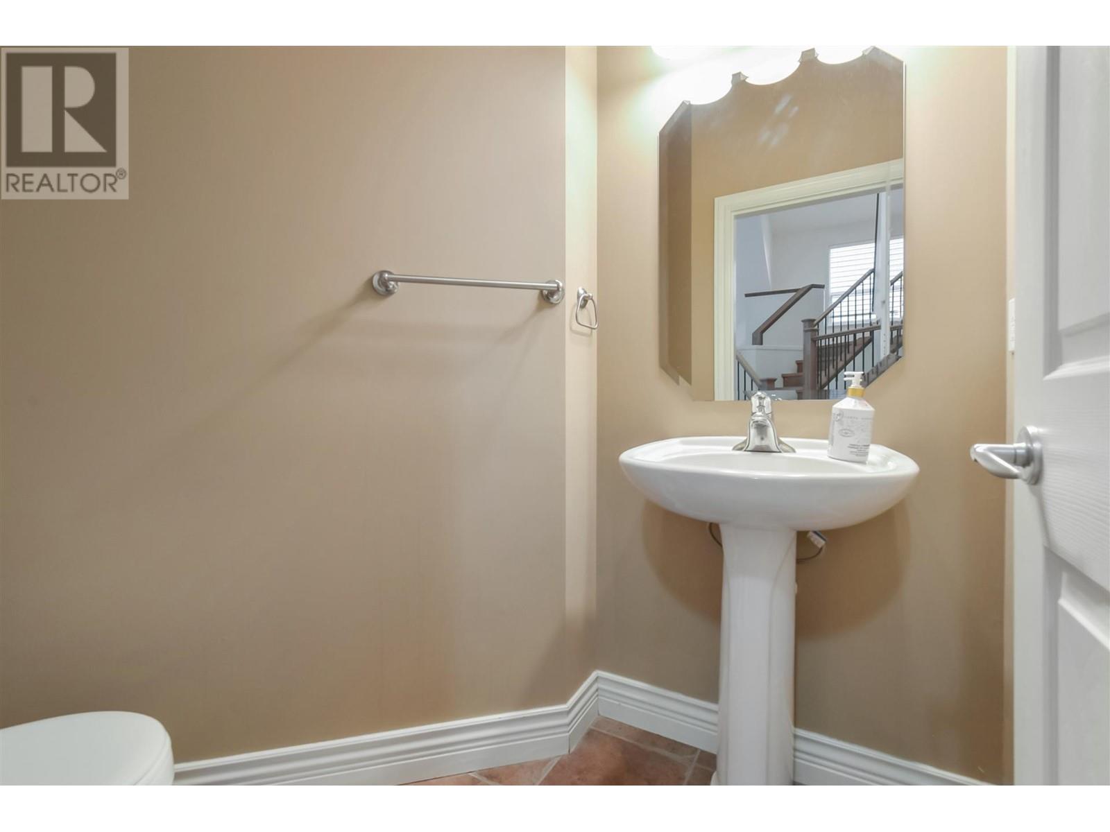 19243 FIELDSTONE WALK, Pitt Meadows