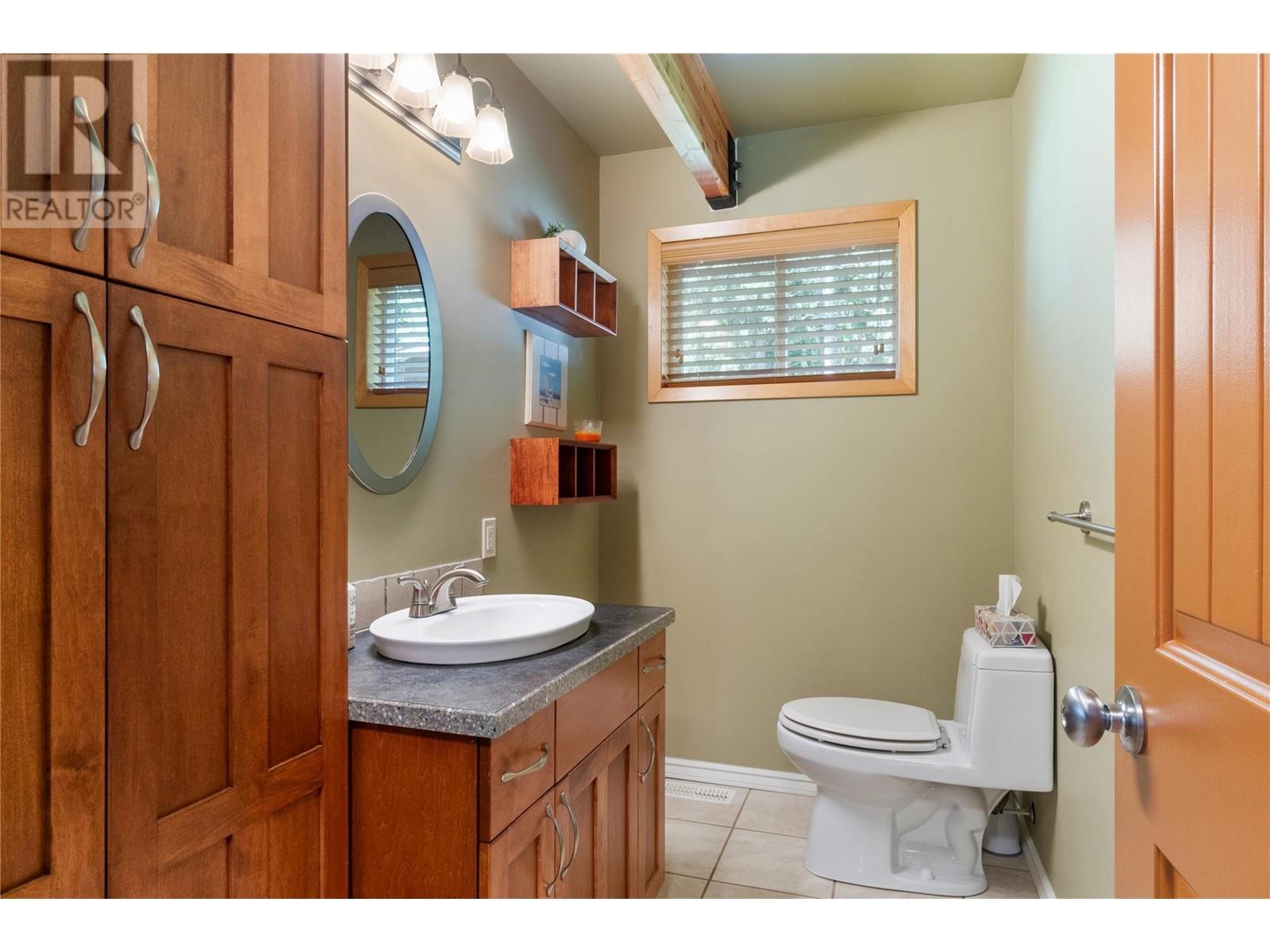 Photo 27 of 7889 Gardiner Road, Anglemont BC