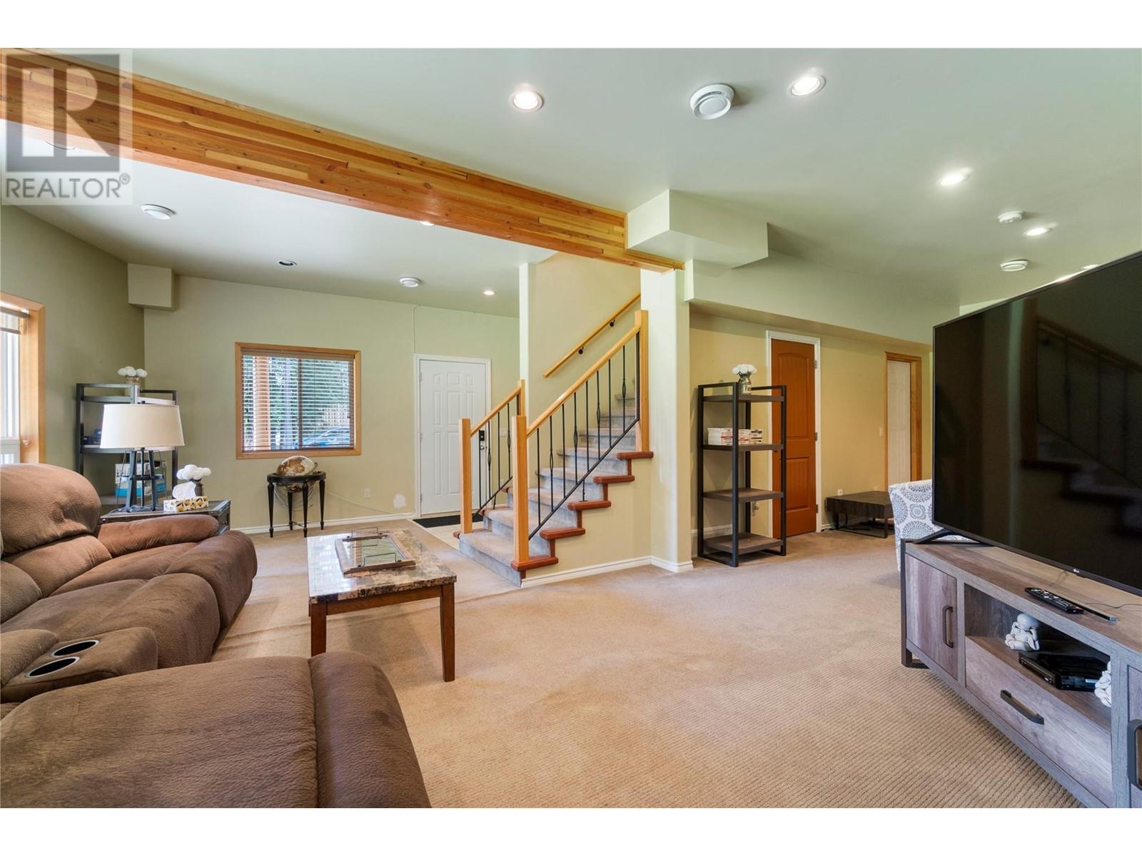 Photo 38 of 7889 Gardiner Road, Anglemont BC