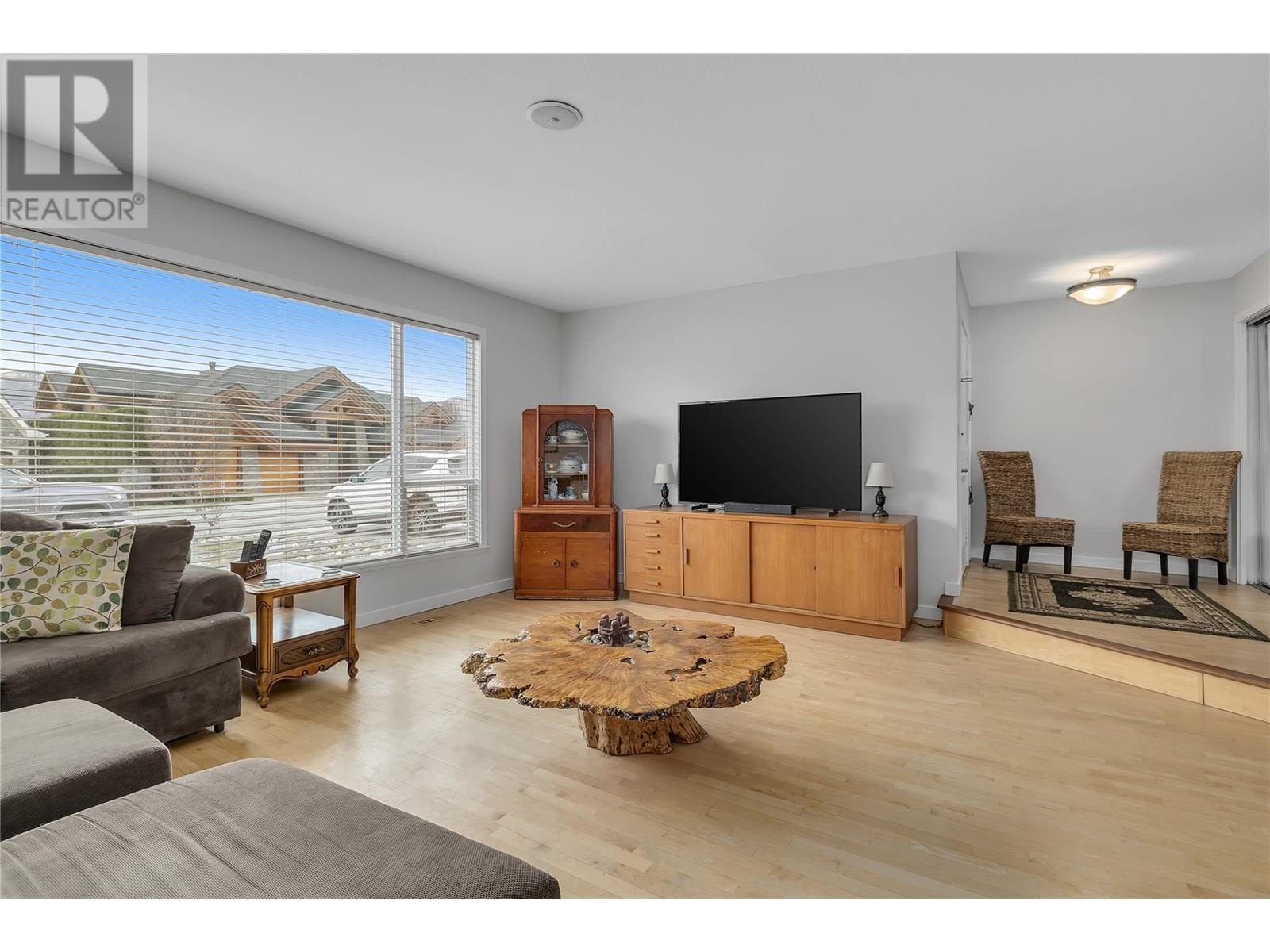  1686 Pritchard Drive, West Kelowna