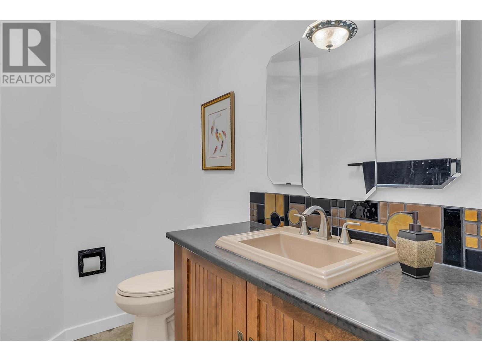  1686 Pritchard Drive, West Kelowna
