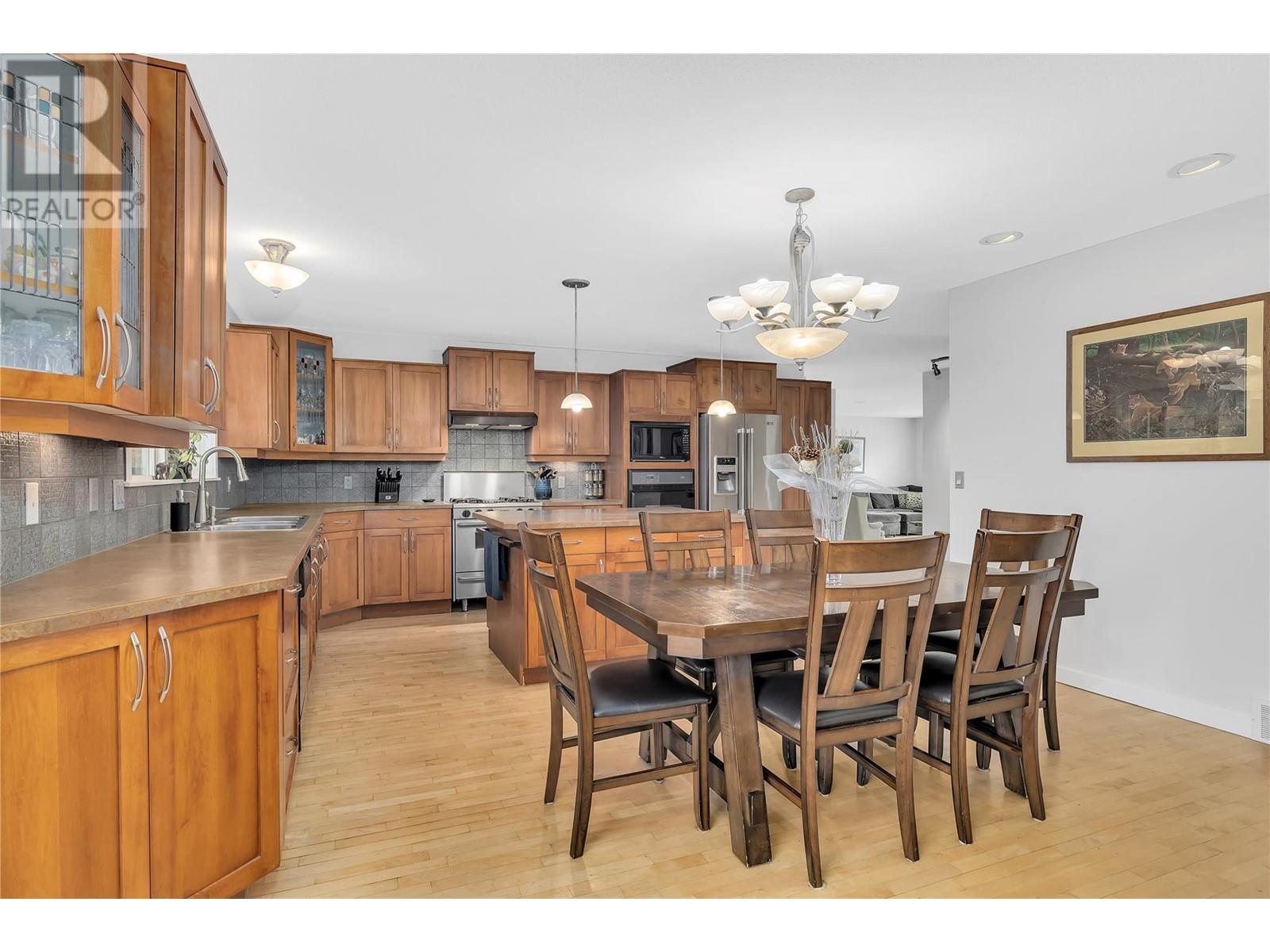 1686 Pritchard Drive, West Kelowna