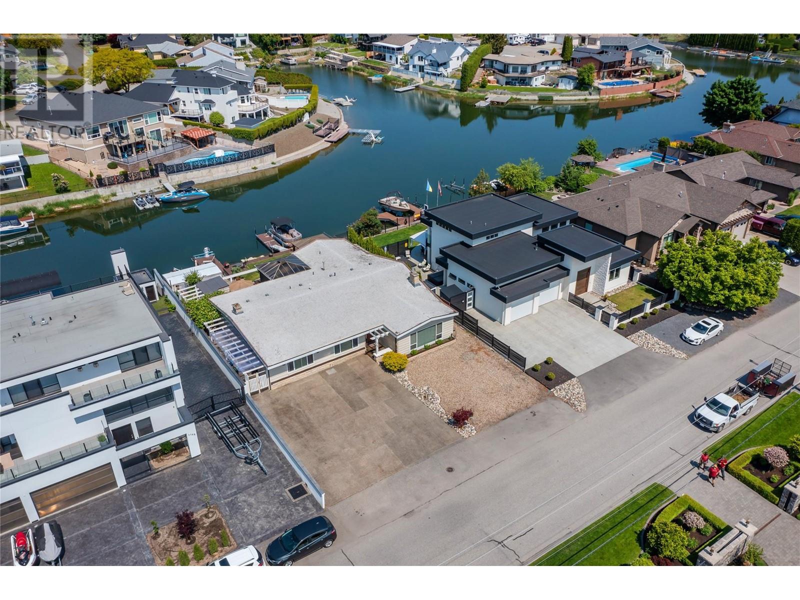  1686 Pritchard Drive, West Kelowna