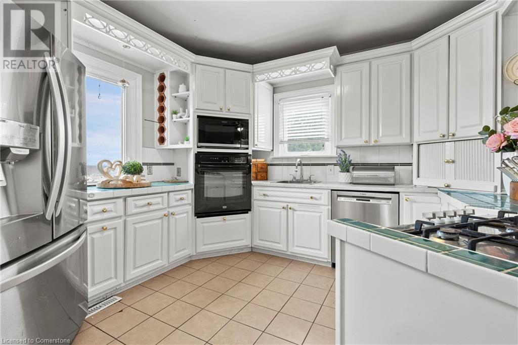 Photo 14 of 5331 Greenlane Road, Beamsville ON