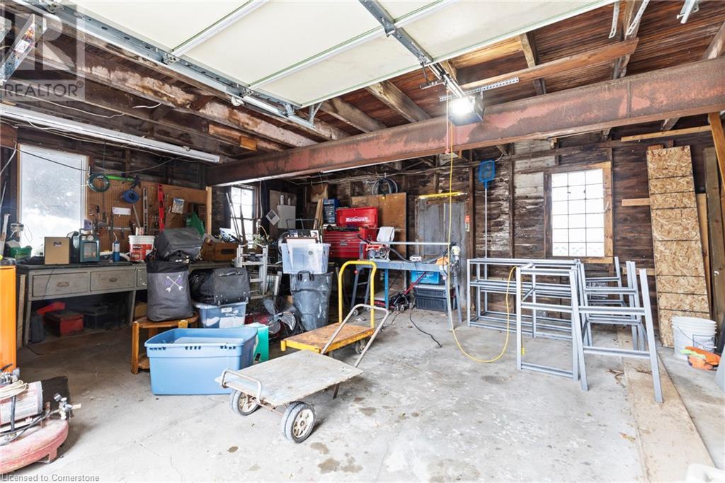 Photo 32 of 5331 Greenlane Road, Beamsville ON