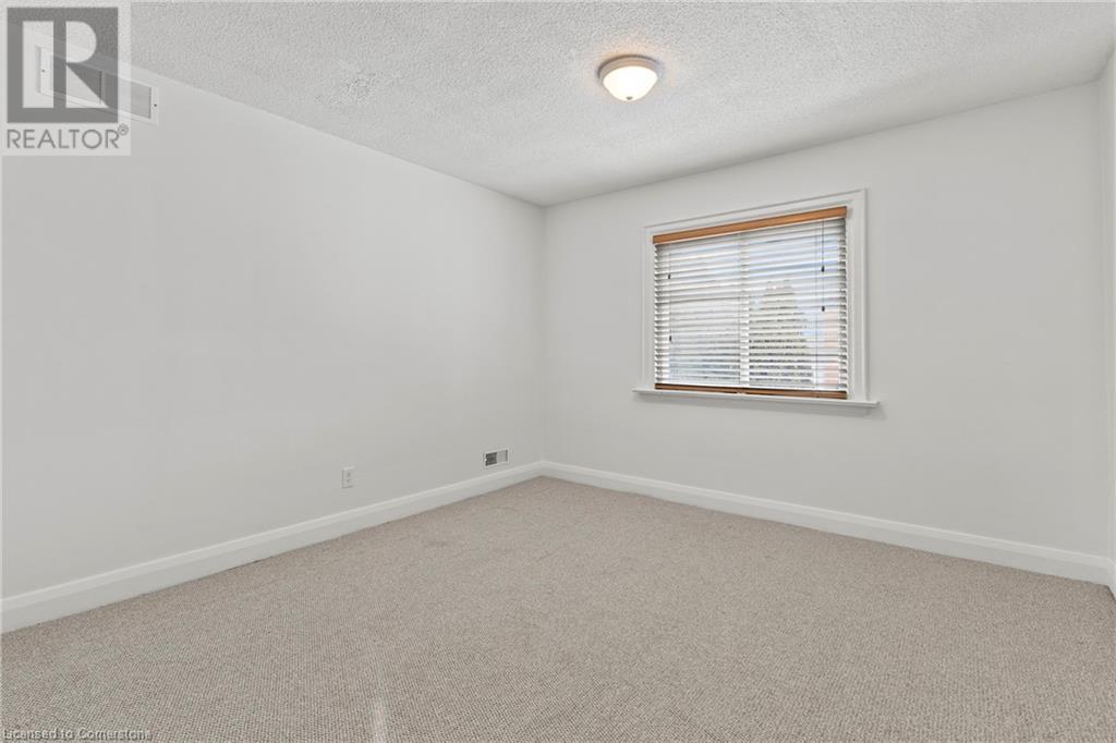 Photo 22 of 5331 Greenlane Road, Beamsville ON