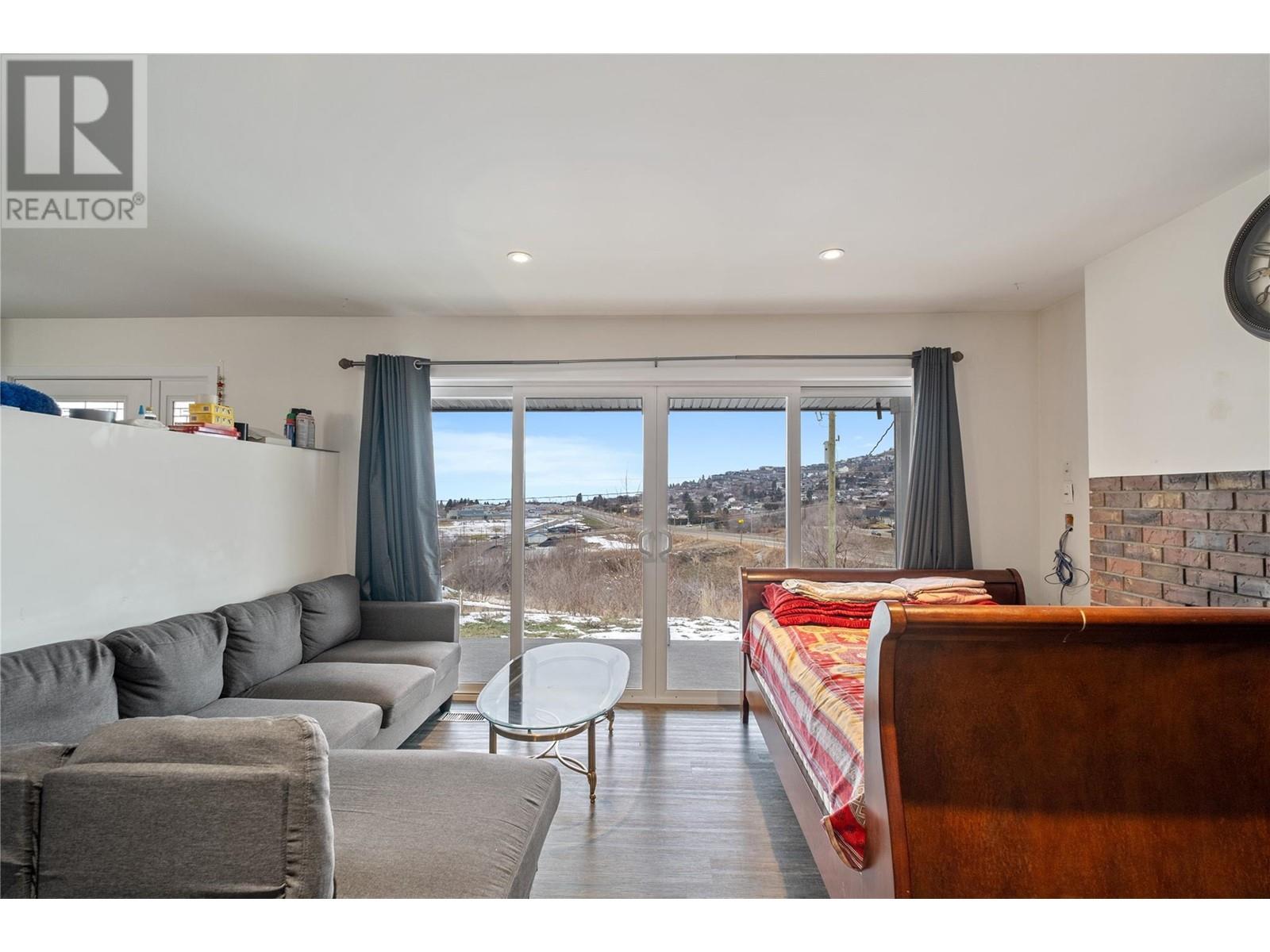 2197 Highway 33 Other East, Kelowna