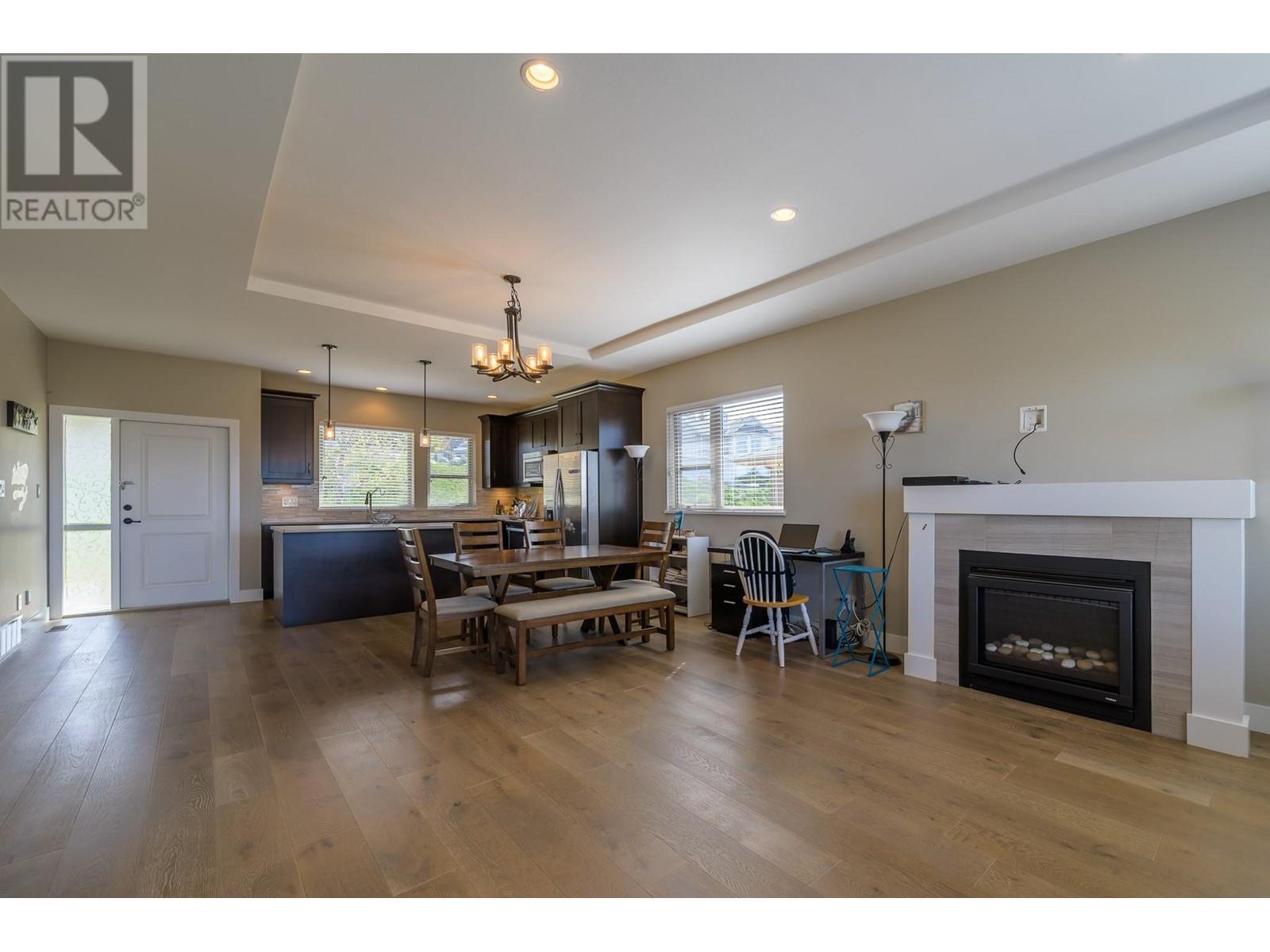 Photo 7 of 2171 Van Horne Drive Unit 9, Kamloops BC