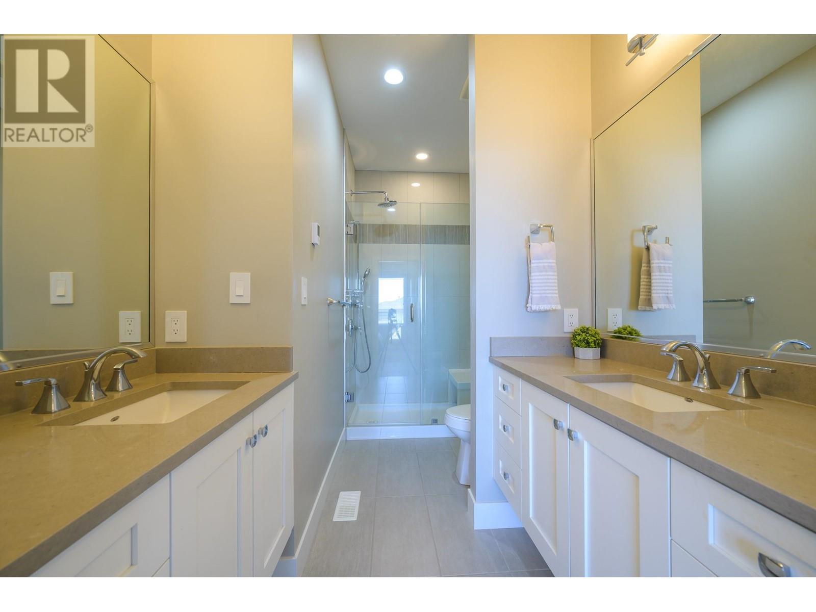Photo 12 of 2171 Van Horne Drive Unit 9, Kamloops BC