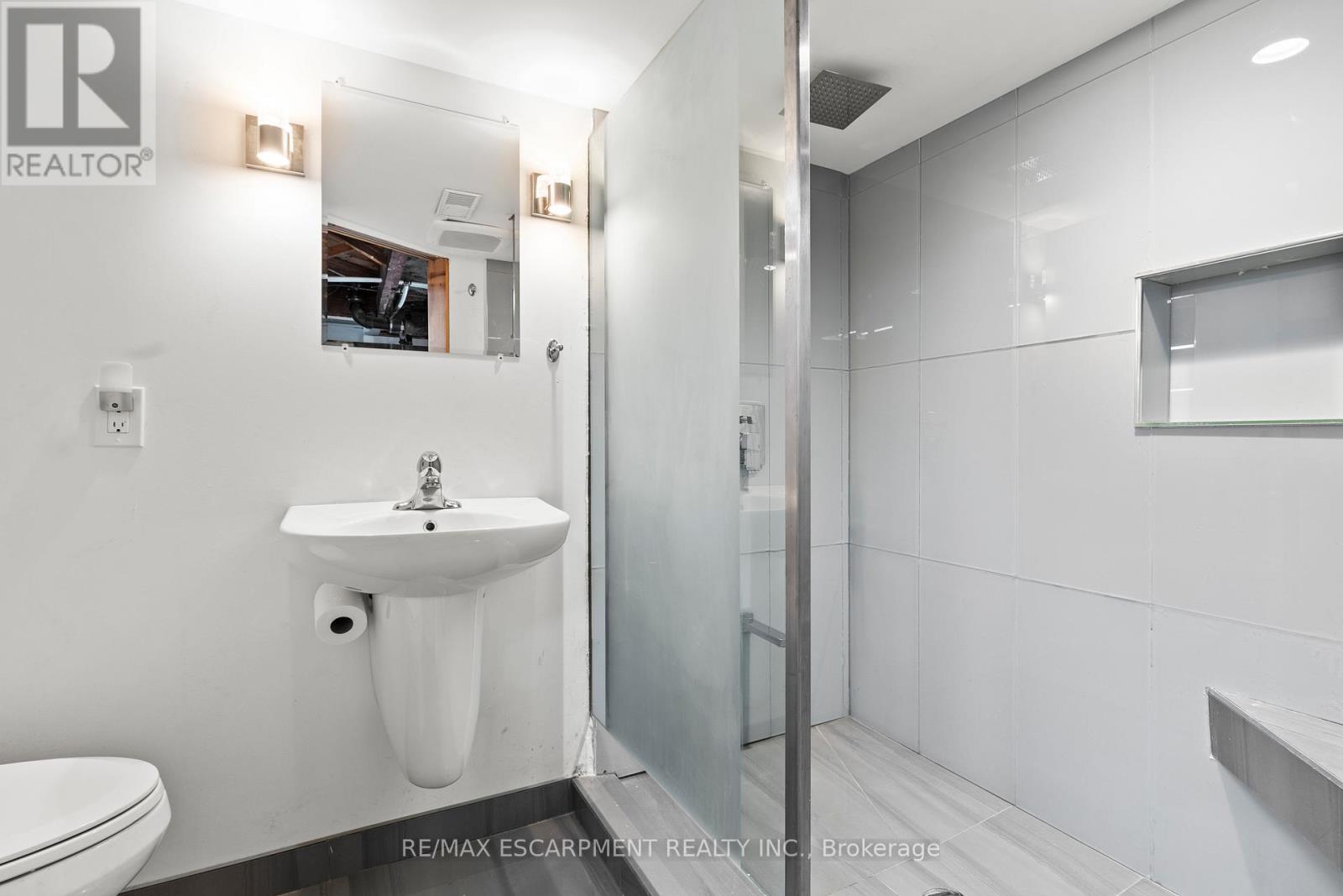 Photo 10 of 5331 Greenlane Road, Lincoln ON